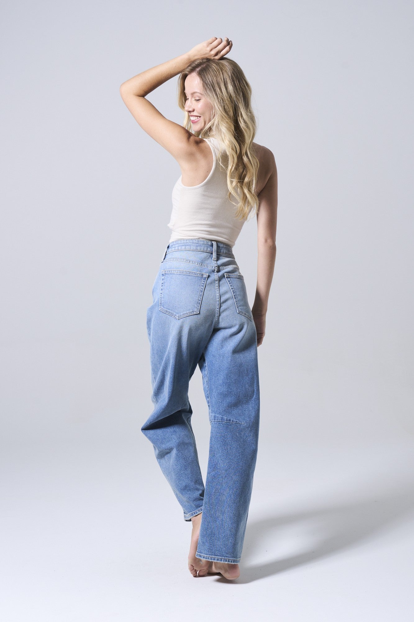 Sneak Peek Barrel Jeans