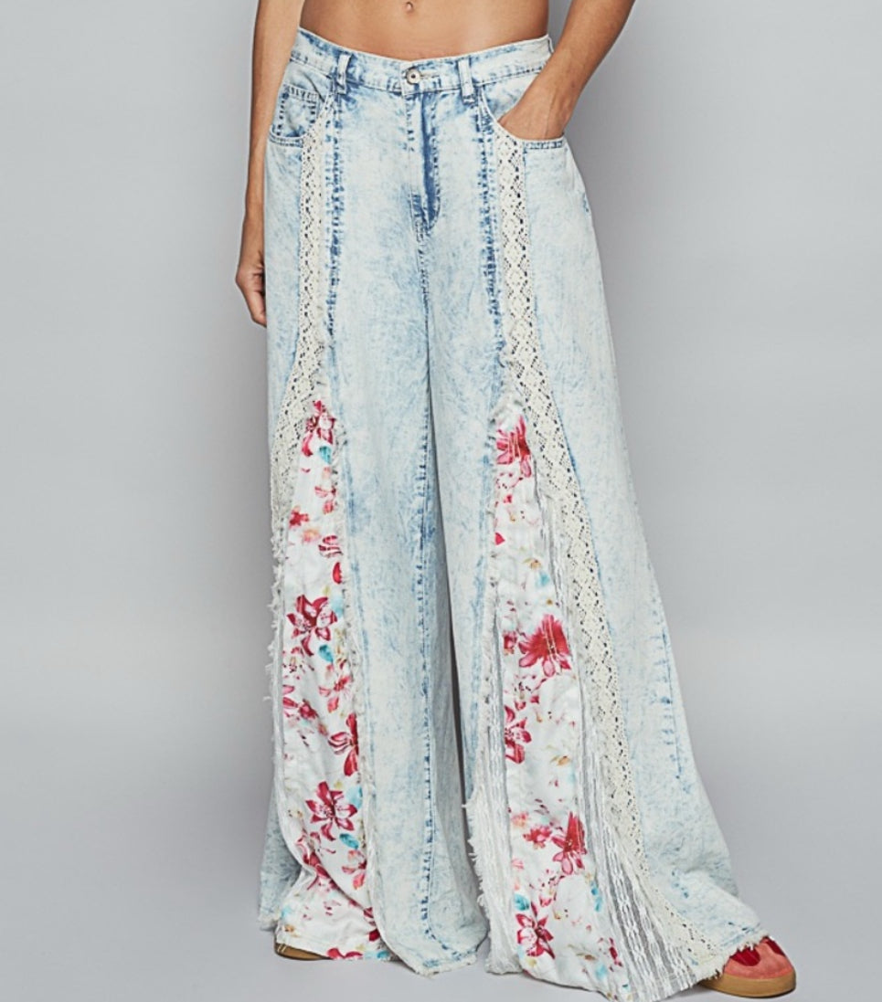 PREORDER- POL Floral & Lace Jeans
