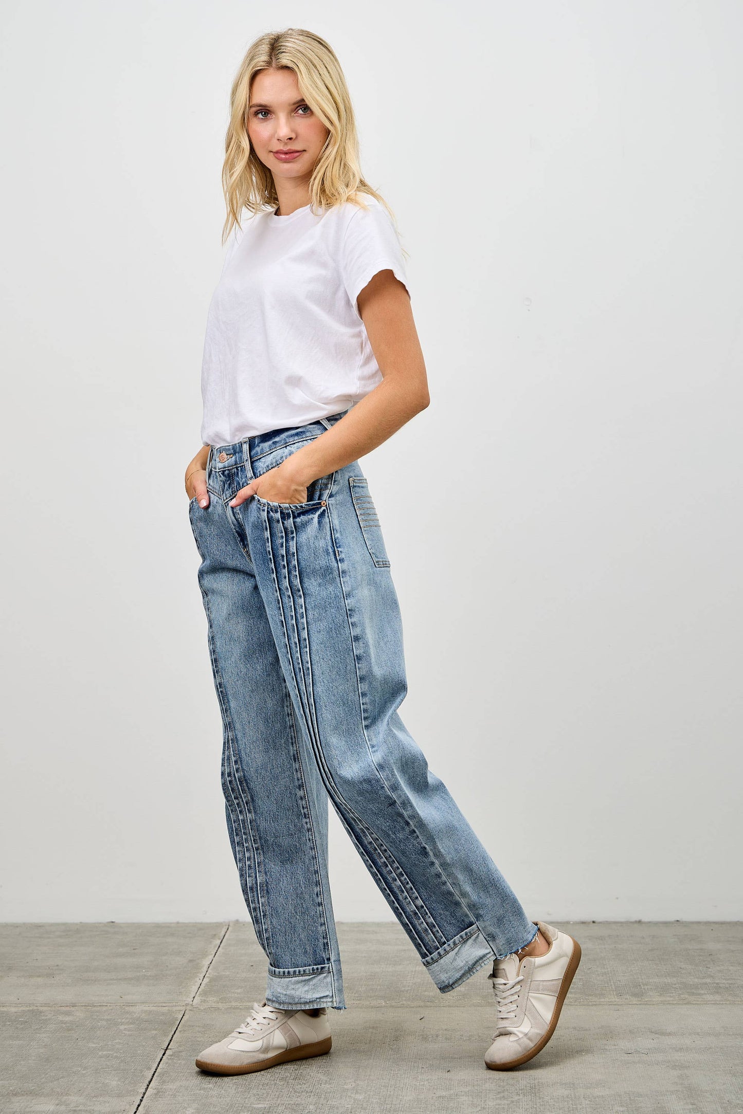 PREORDER- Saige Pleated Barrel Jeans