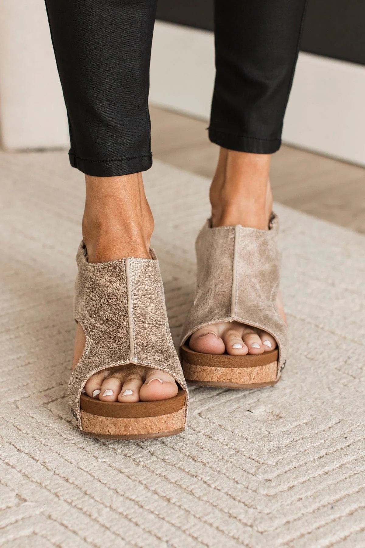 Very G Isabella Wedge