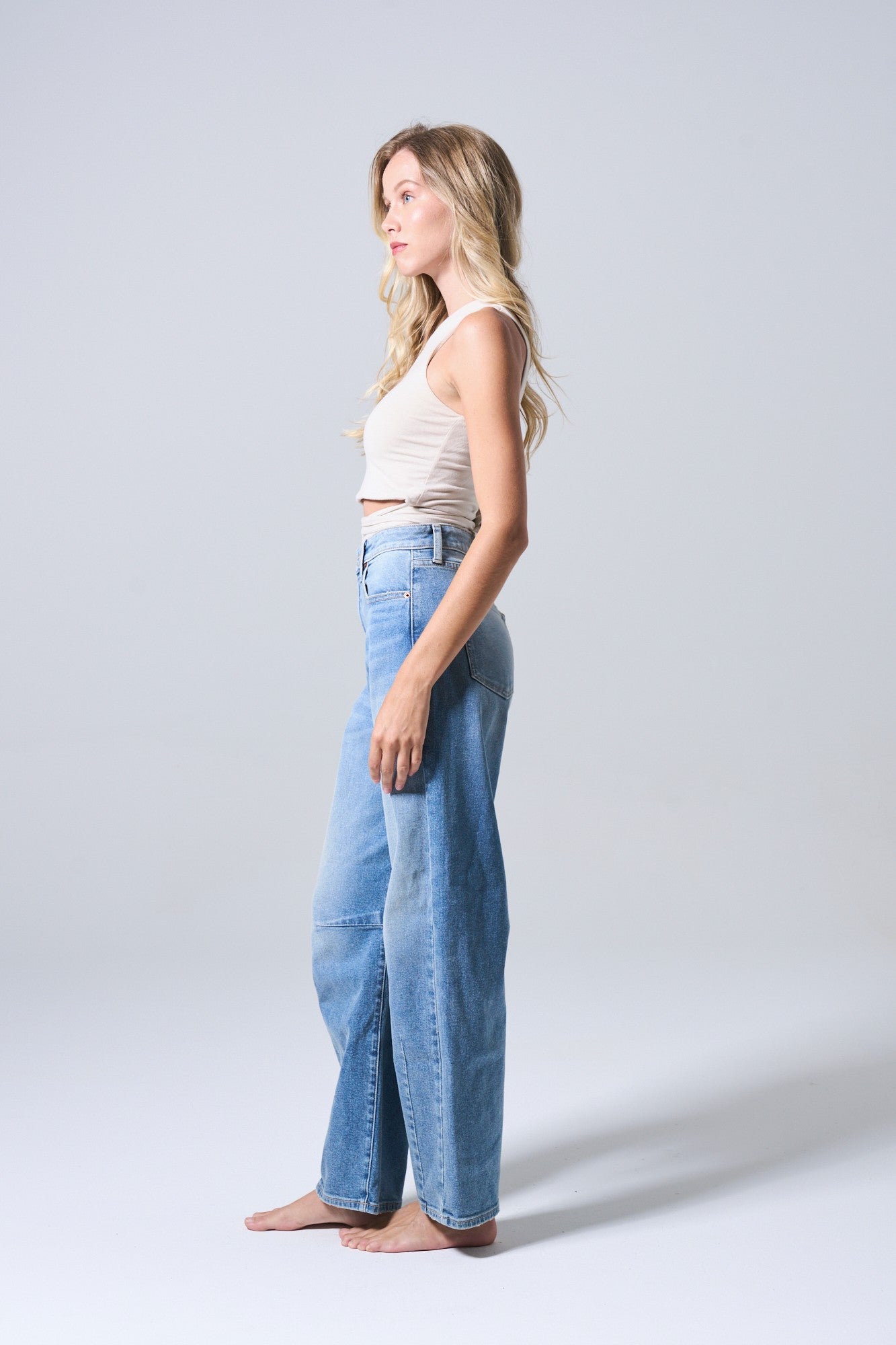 Sneak Peek Barrel Jeans