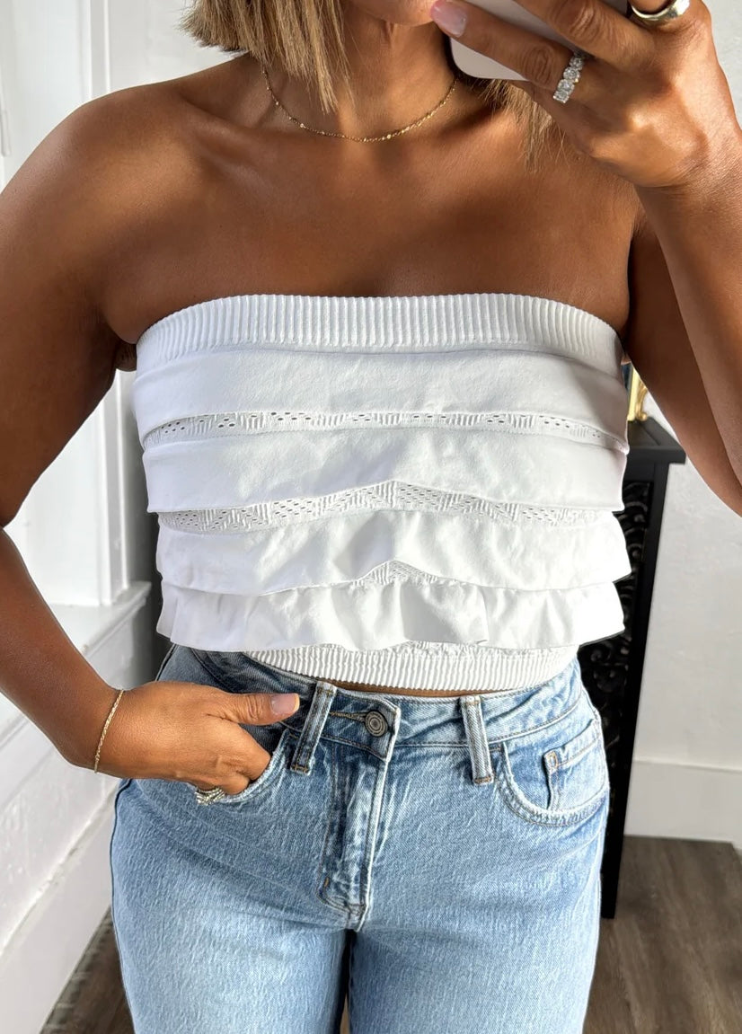 Nikibiki Ruffle Tube Top
