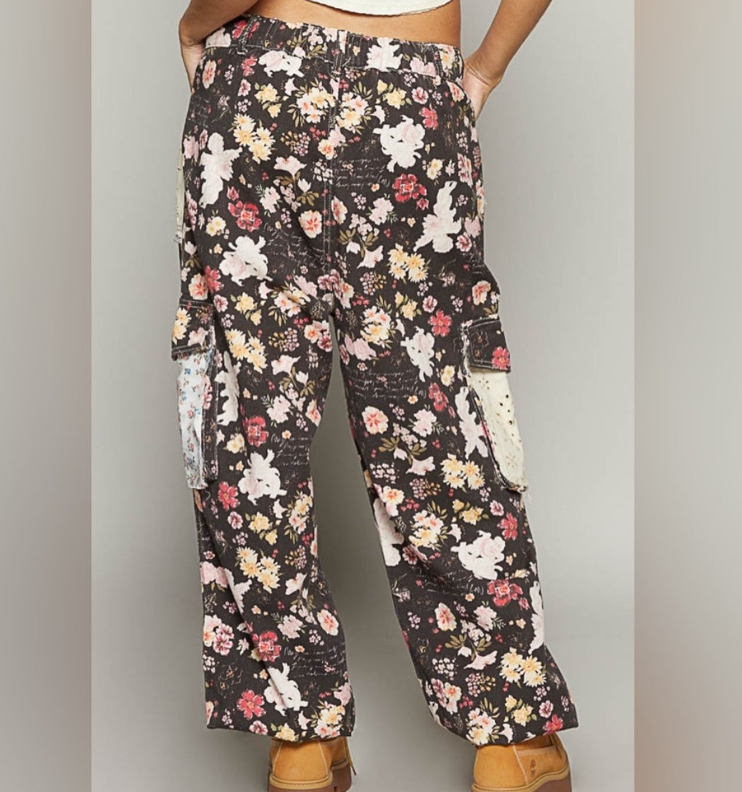 POL Floral Jogger