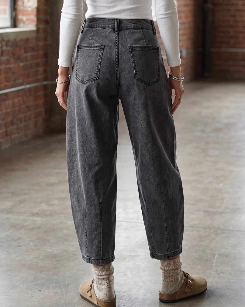 Easel Astec Trim Barrel Jeans