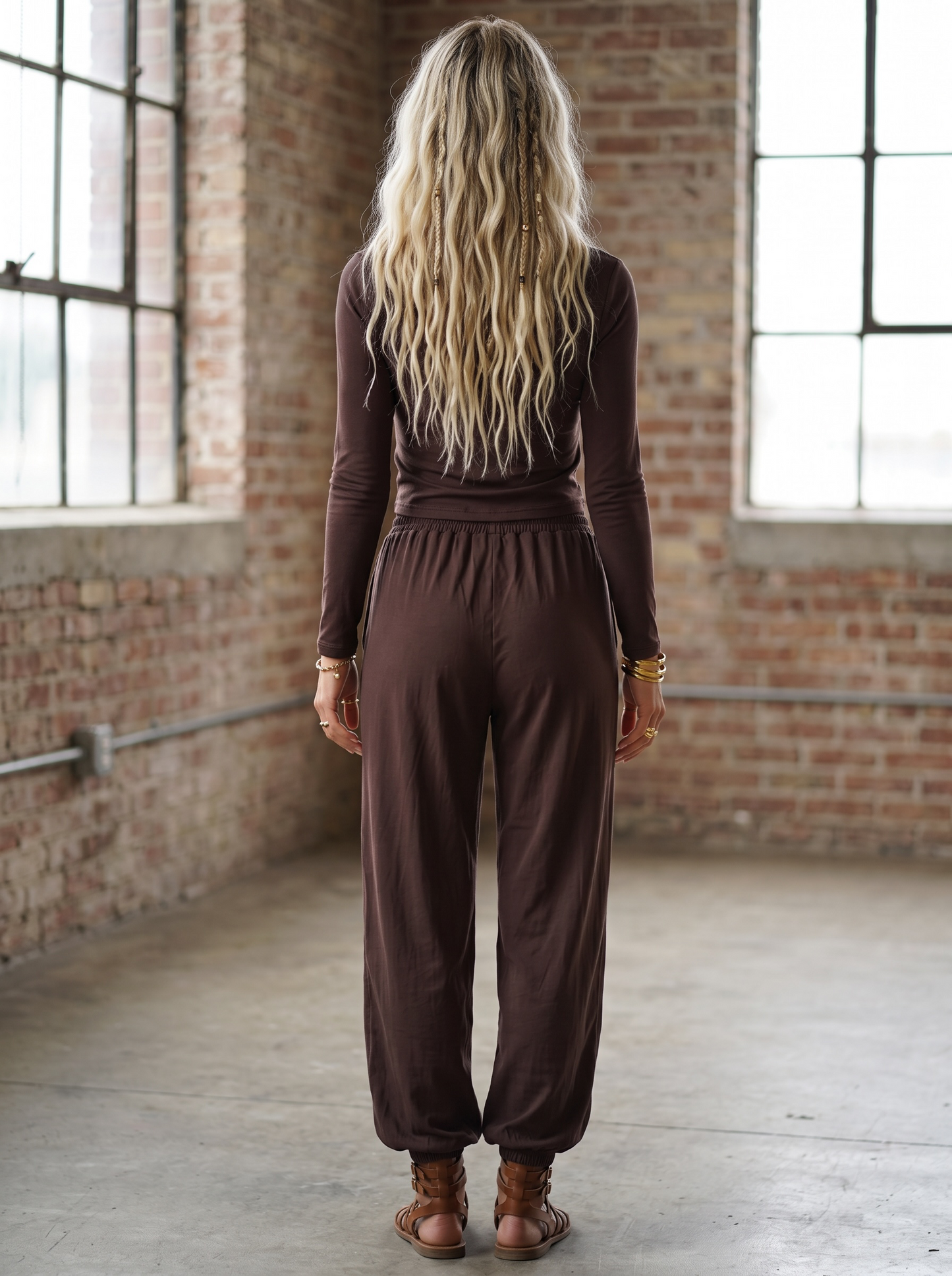 Veveret Wrap Crop Top