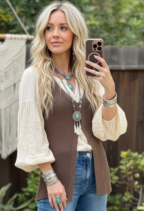 Eye-Hook Sweater Vest