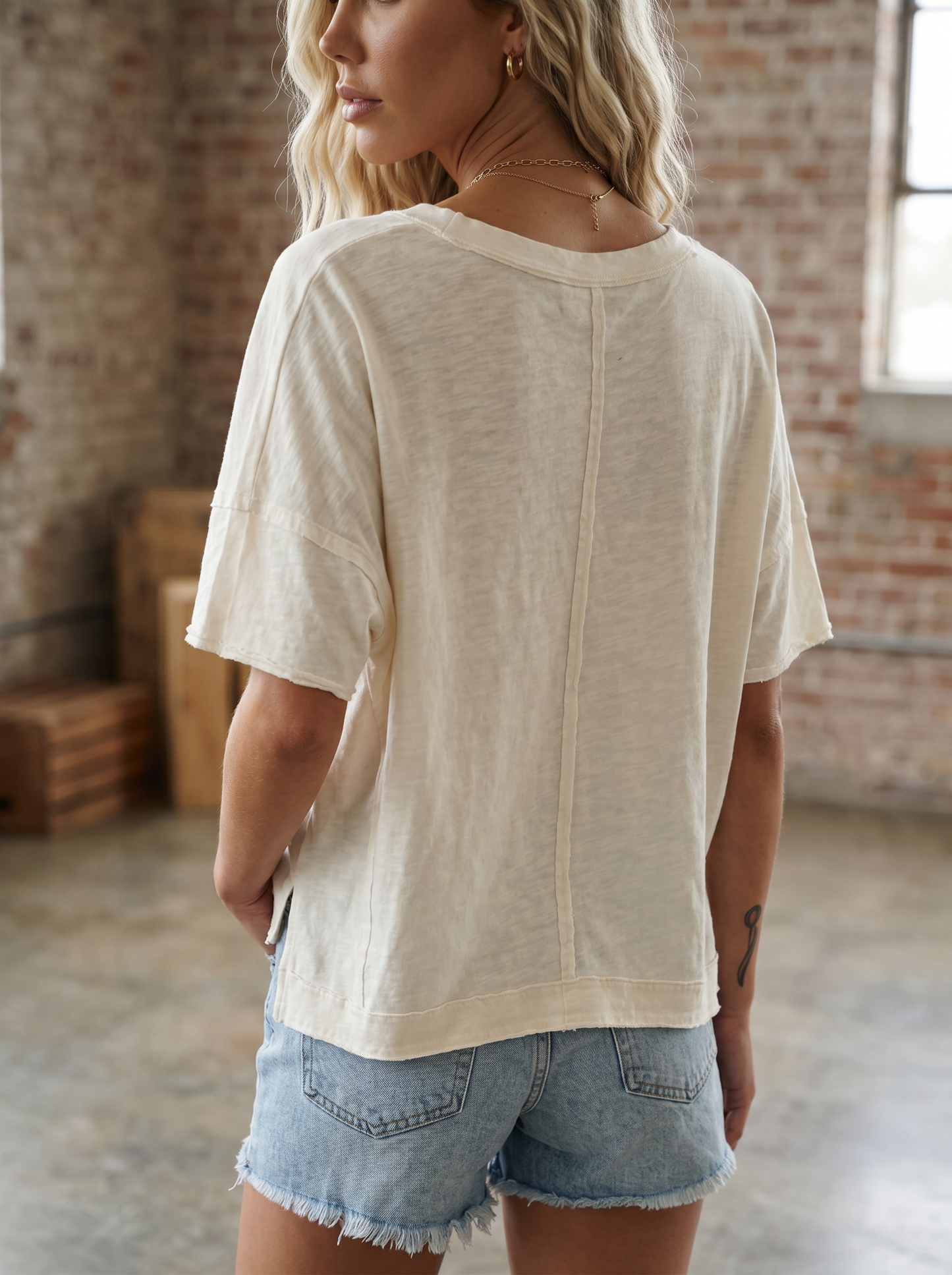 Washed V-Neck Tee