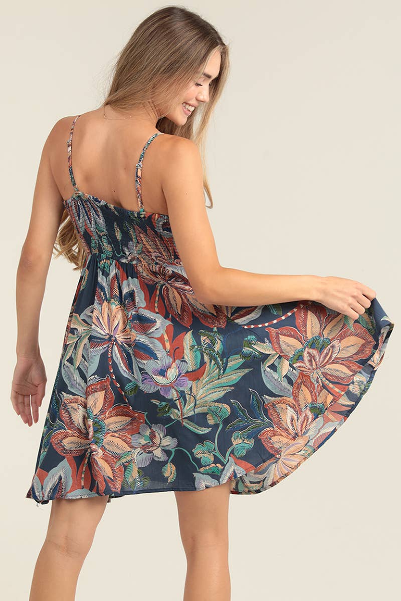 F4J69-FQ60 V NECK SMOCKED BODICE SUNDRESS