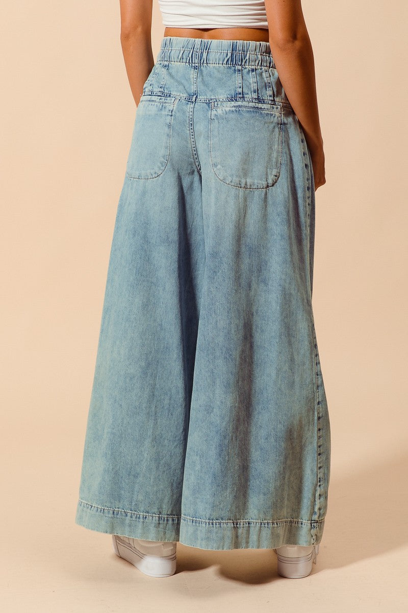 Wide Leg Drawstring Waist Jeans