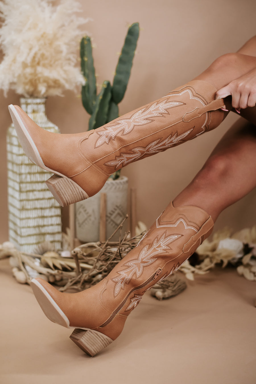 Oasis Society Ainsley - Embroidered Cowboy Boot