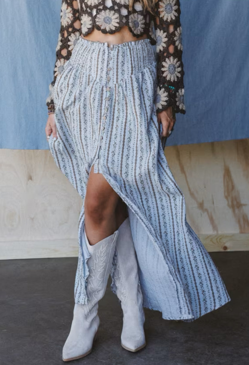 Promesa Floral Button Maxi Skirt