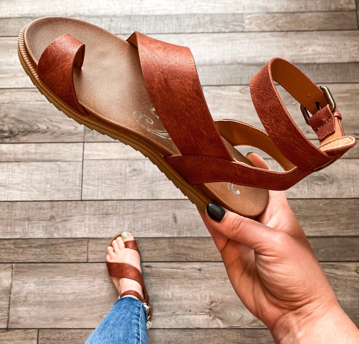 Very G Steffy Sandals