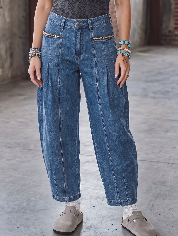 Easel Astec Trim Barrel Jeans