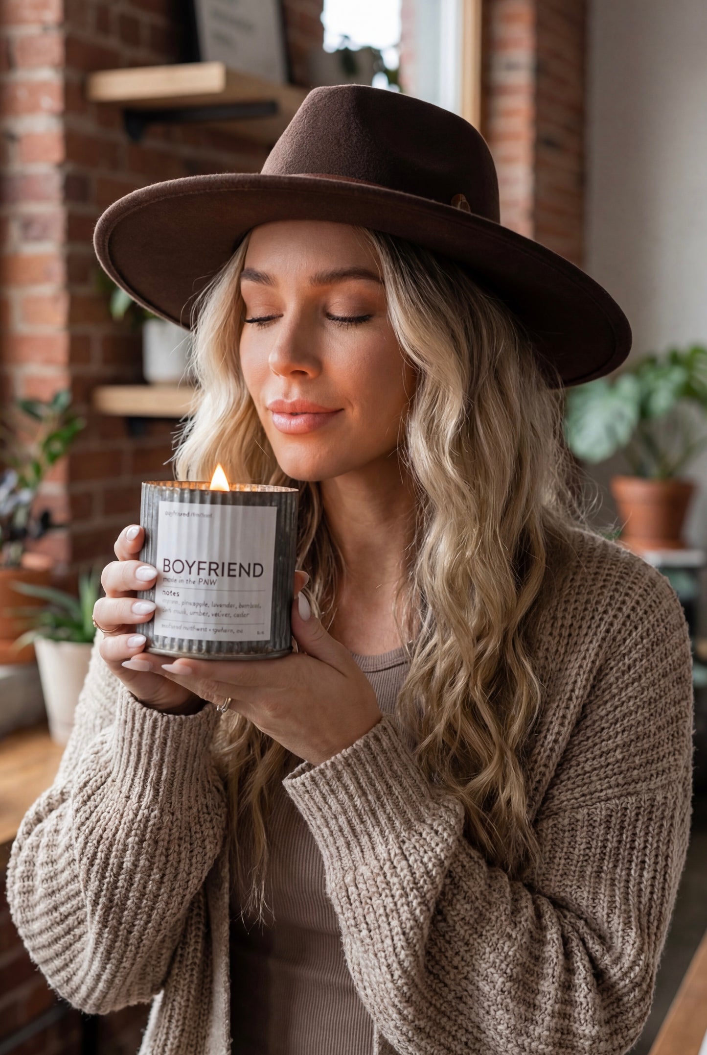 Boyfriend Rustic Vintage Farmhouse Wood Wick Candle