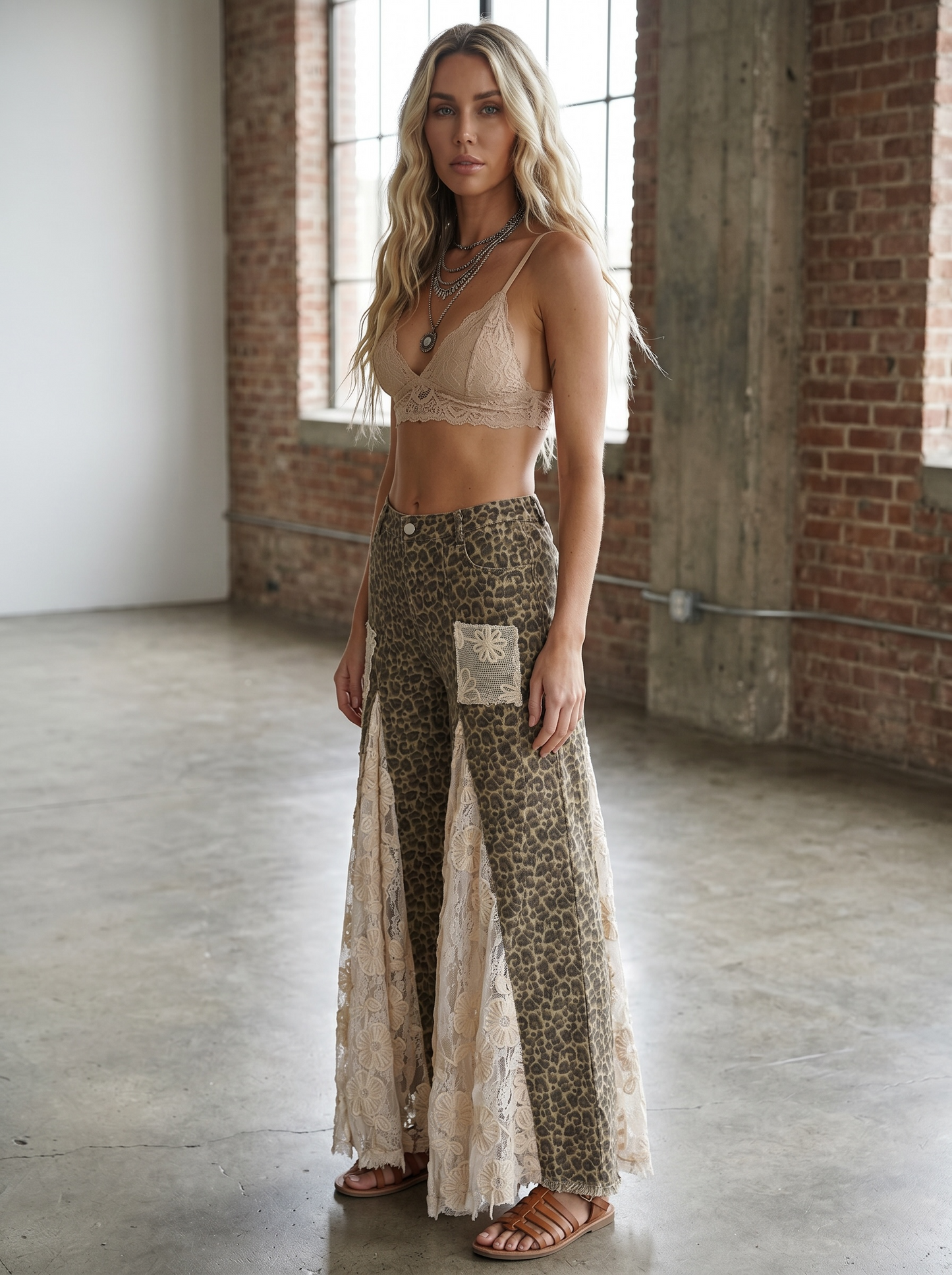 Bluevelvet Leopard Print Lace Panel Pants