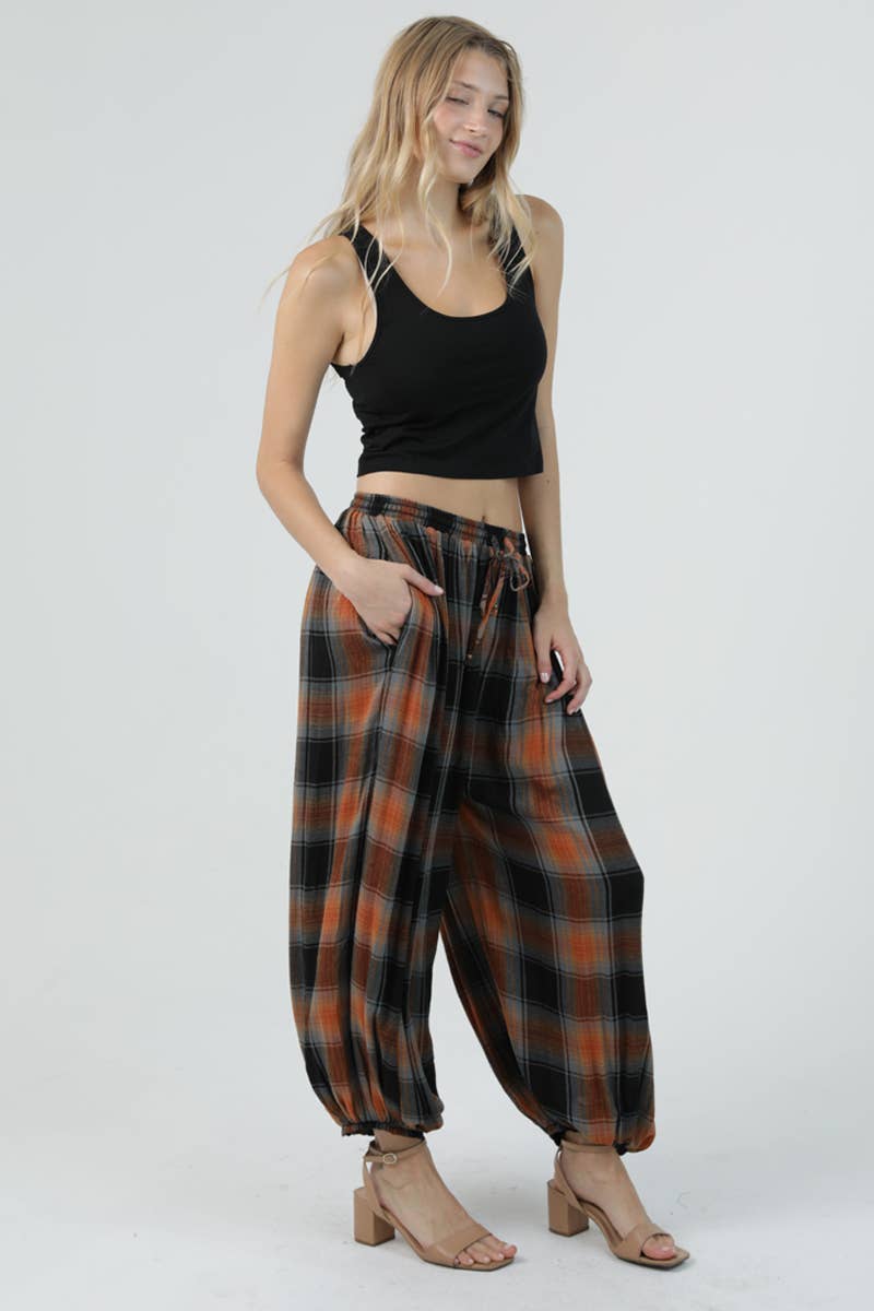 B3881-SC10 PLAID BALLOON PANTS
