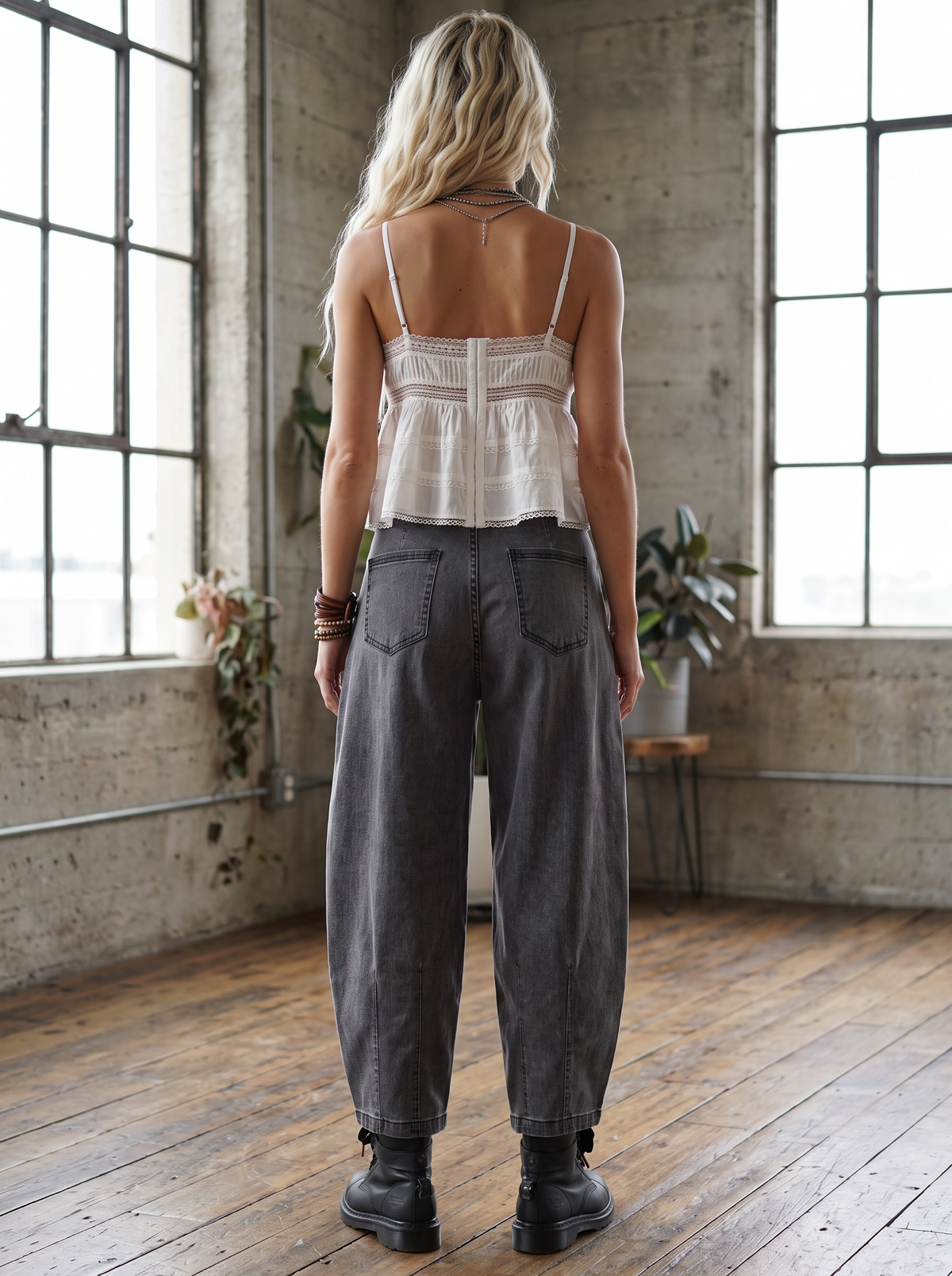 Easel Astec Trim Barrel Jeans