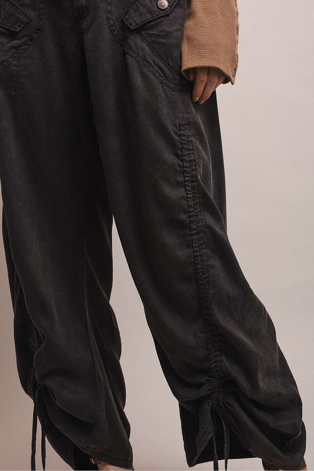 Bluevelvet Cinched Pants