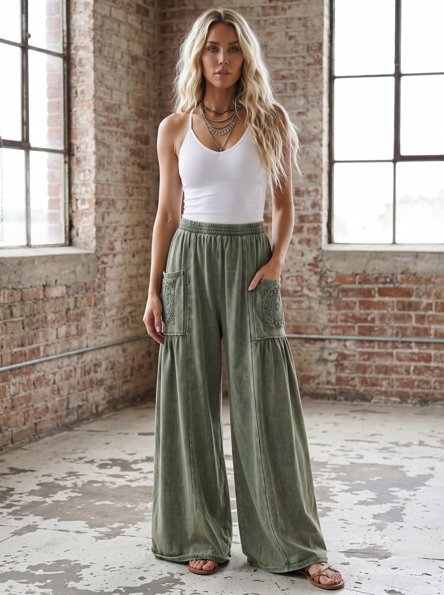 J.Her Patched Pockets Pants