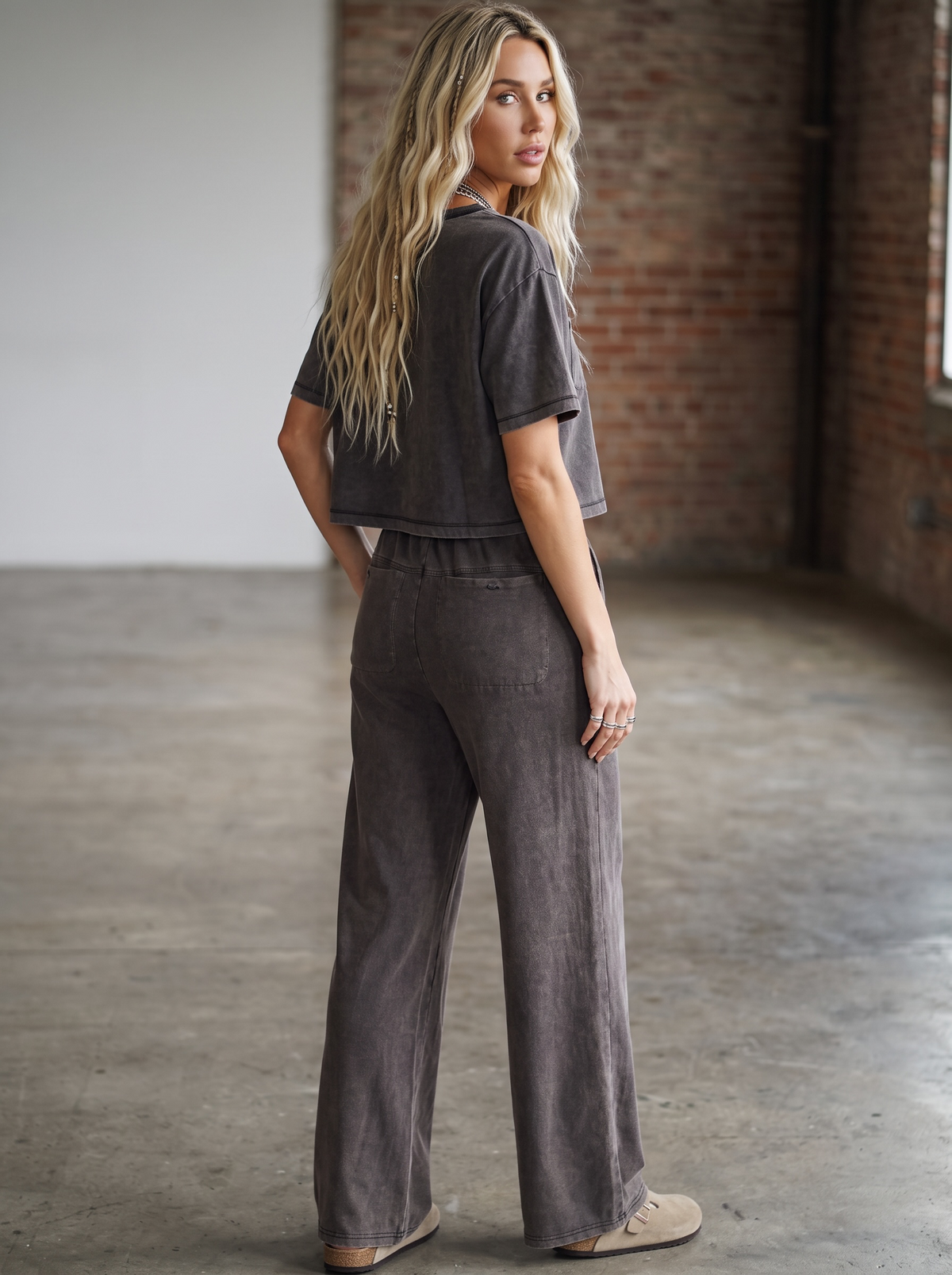 Eesome Mineral Wash Pants