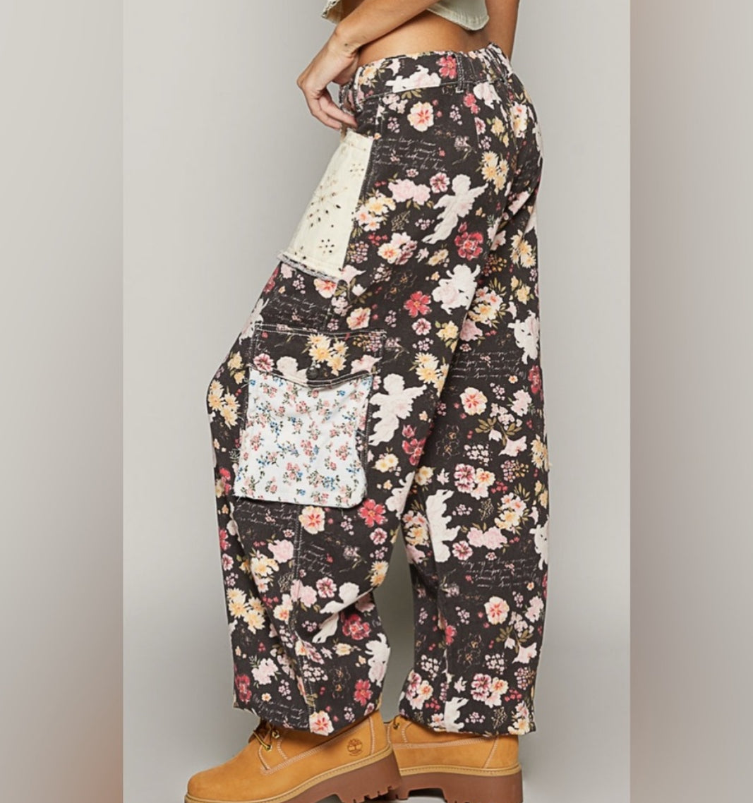 POL Floral Jogger