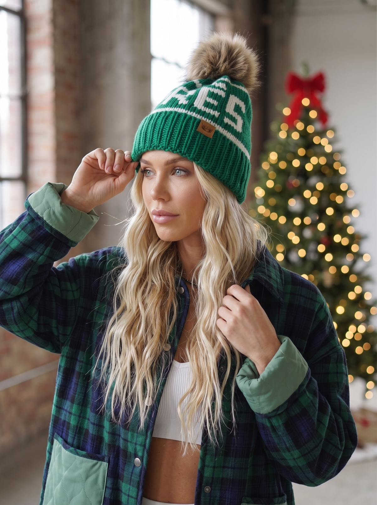 Apres Pom Pom Beanie