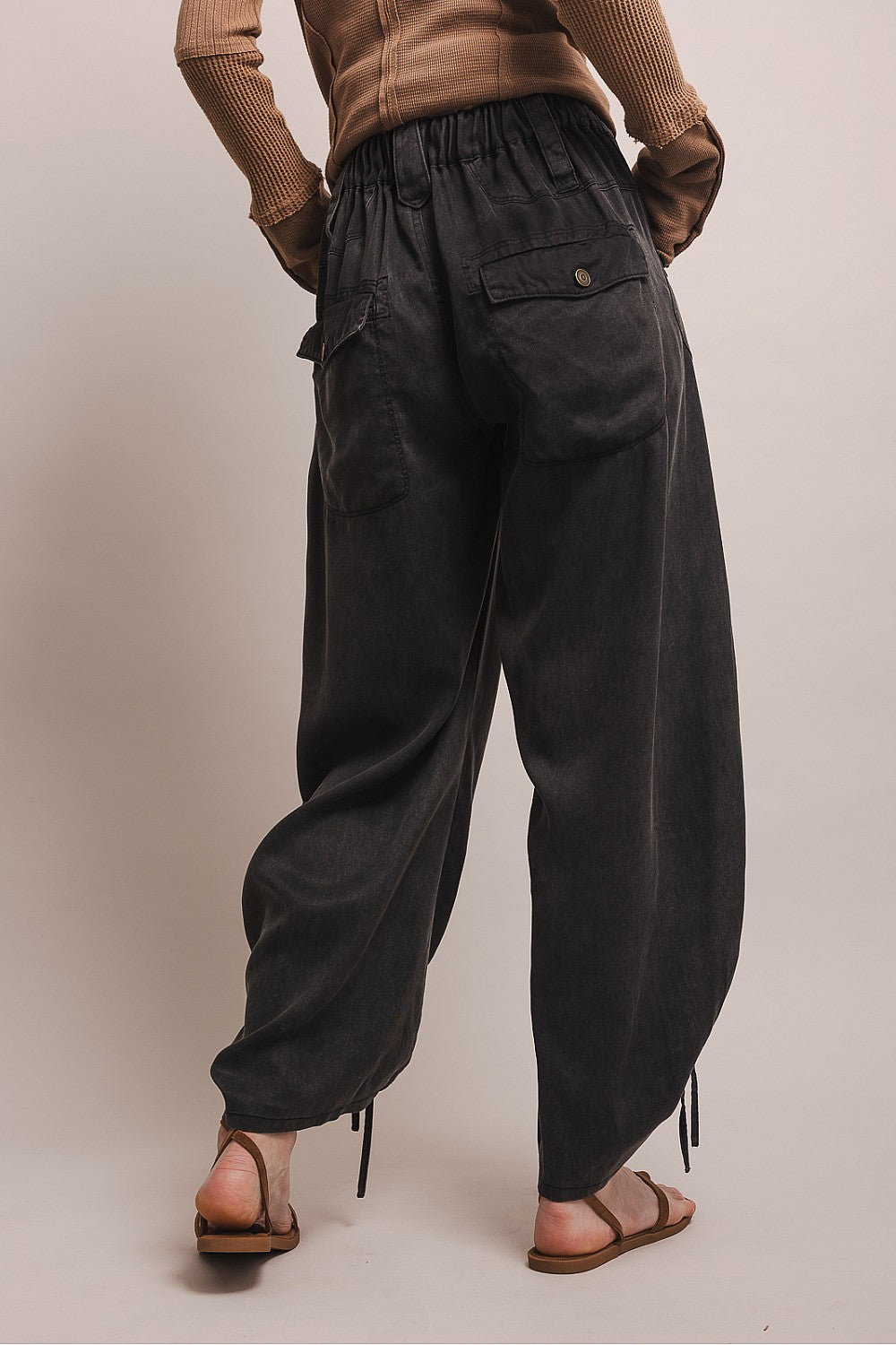 Bluevelvet Cinched Pants