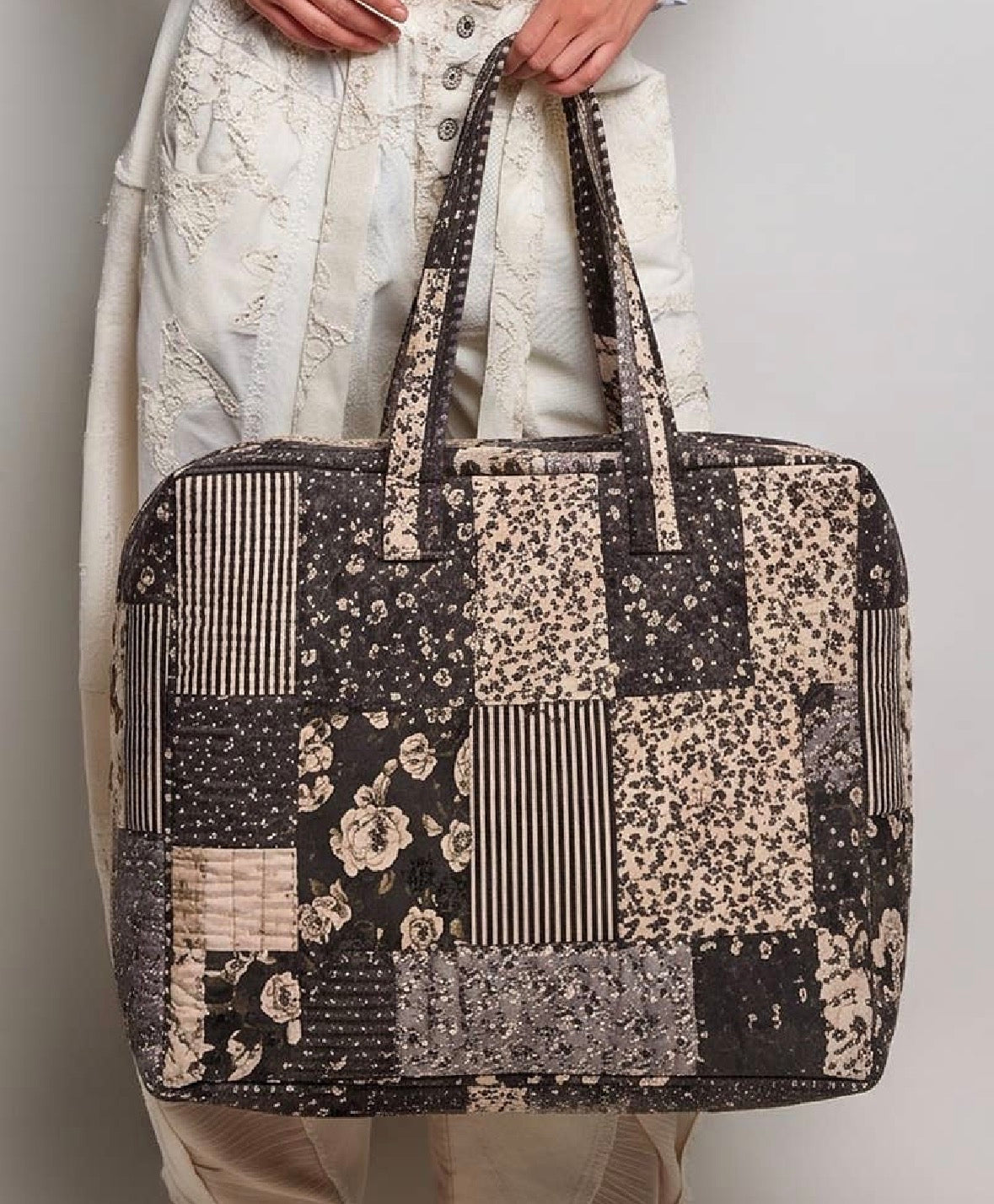 PREORDER - POL Trompe L’oeil Patchwork Quilted Tote