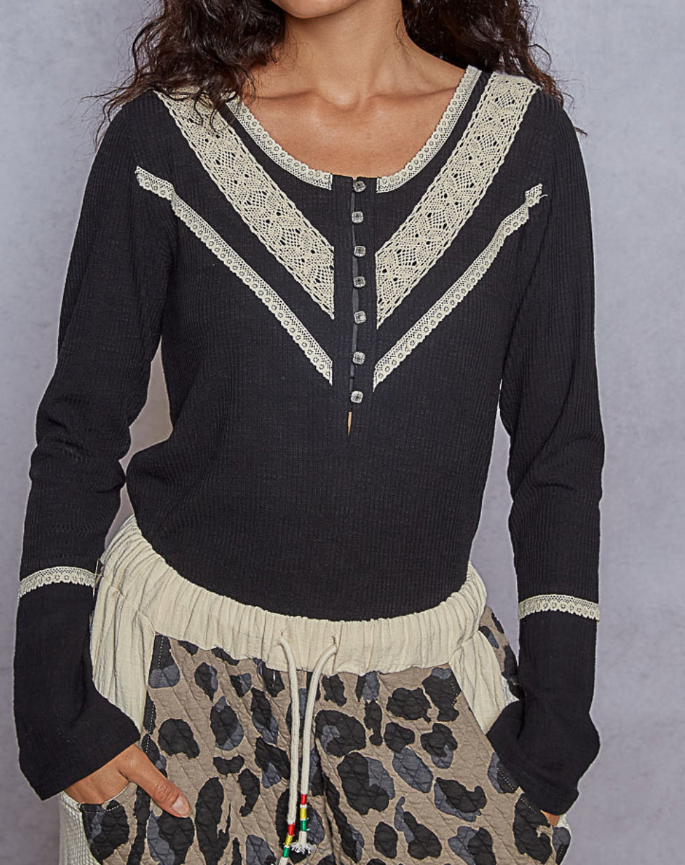 POL Crochet Contrast Henley