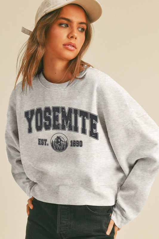 Yosemite Est. 1890 Cropped Long Sleeve Sweatshirt