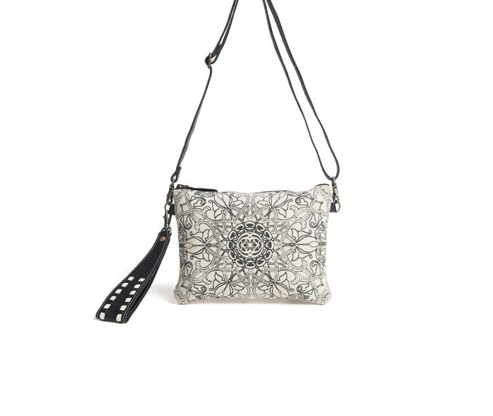 Myra Isla Belt Bag