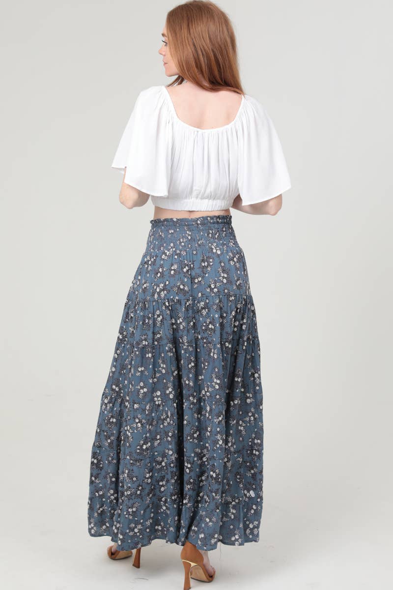 26P57-WA40 DITSY PRINT SMOCKED WAIST TIERED MAXI SKIRT