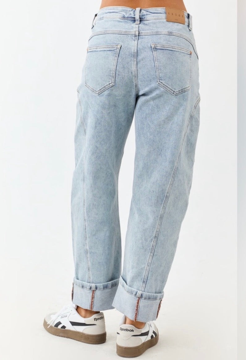 Saige Barrel Jeans
