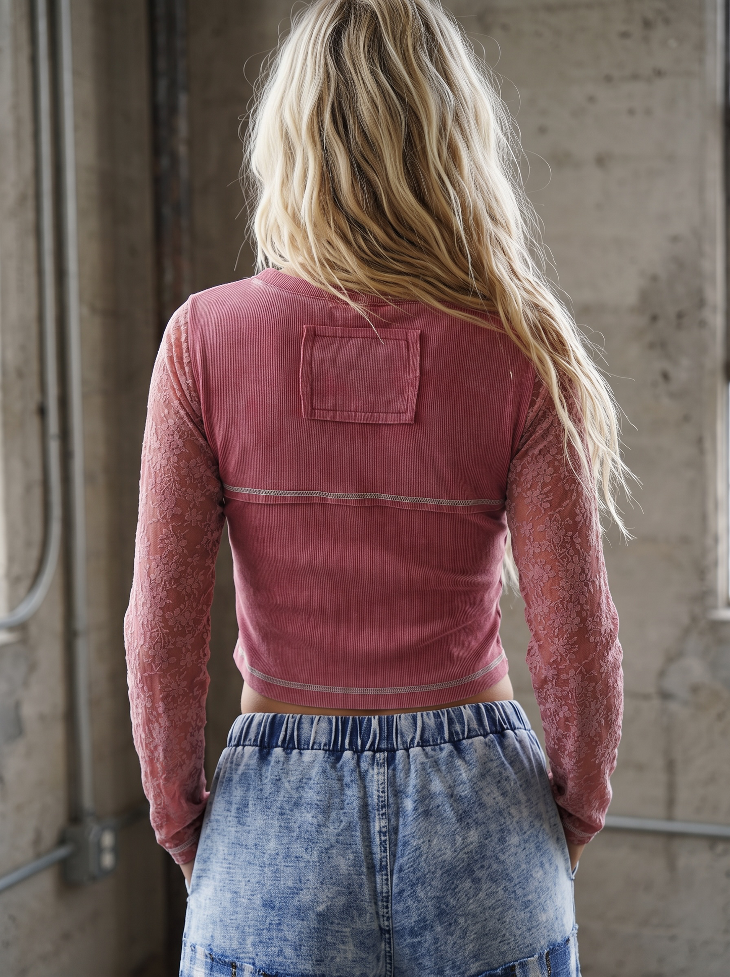 PREORDER- POL Lace Vintage Wash Crop Top