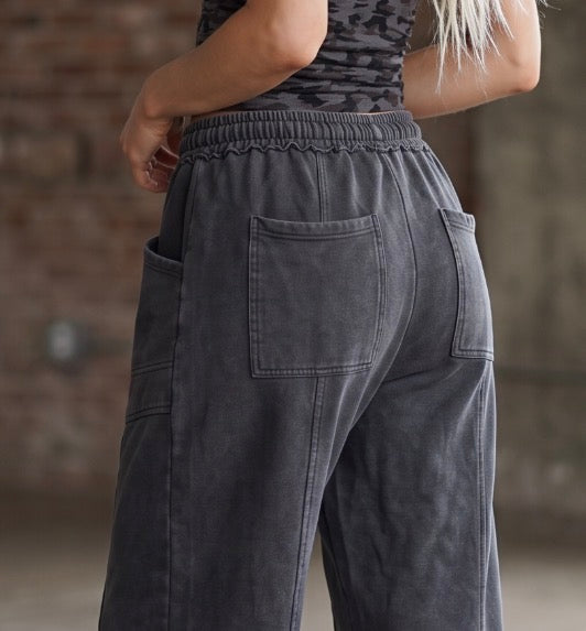 Washed Barrel Pants