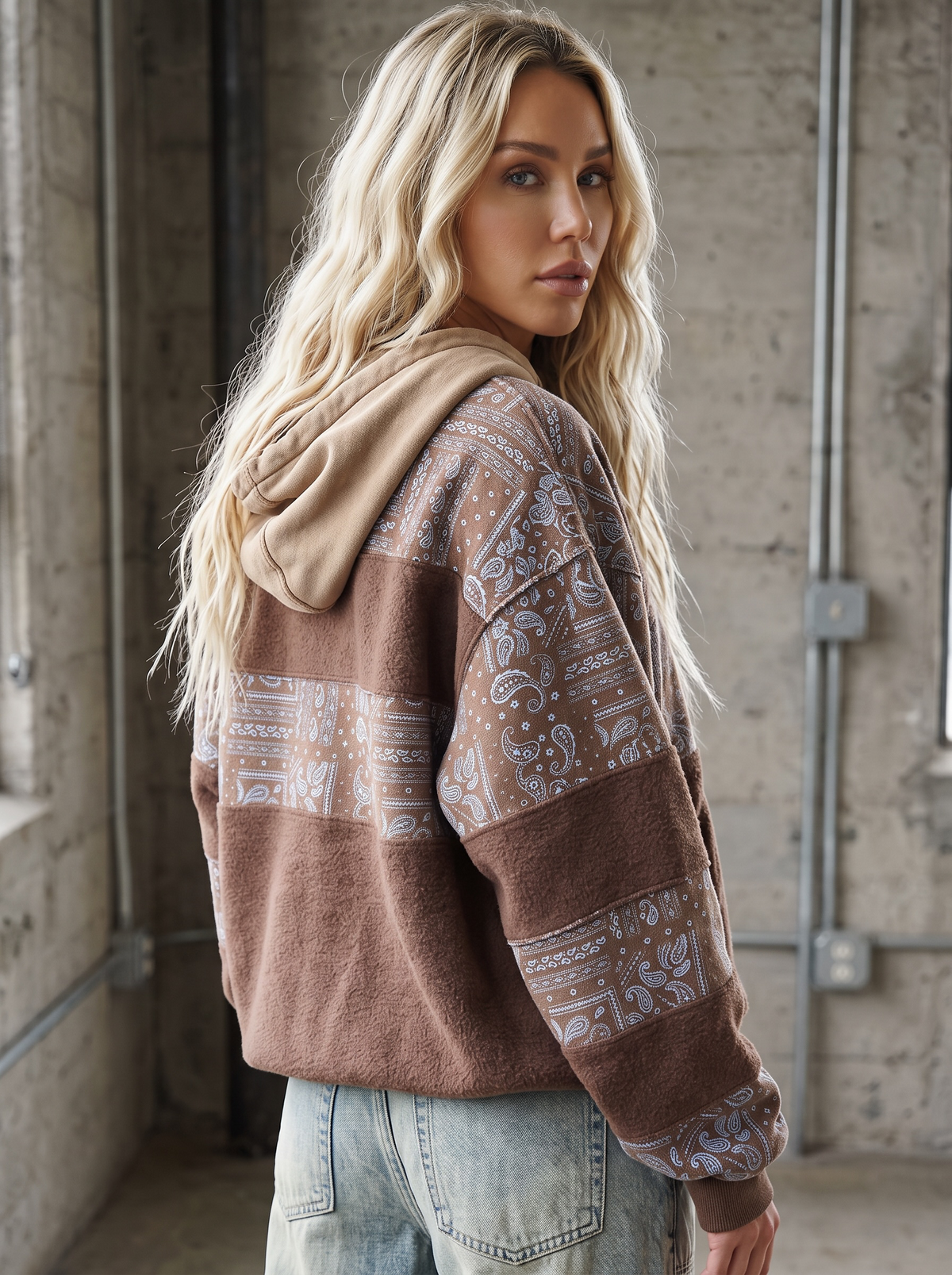Easel Bandana Print Hoodie
