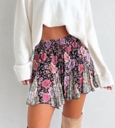 Angie Floral Print Skort