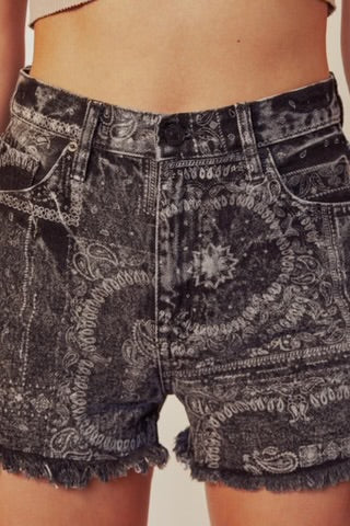 Kan Can Bandana Shorts