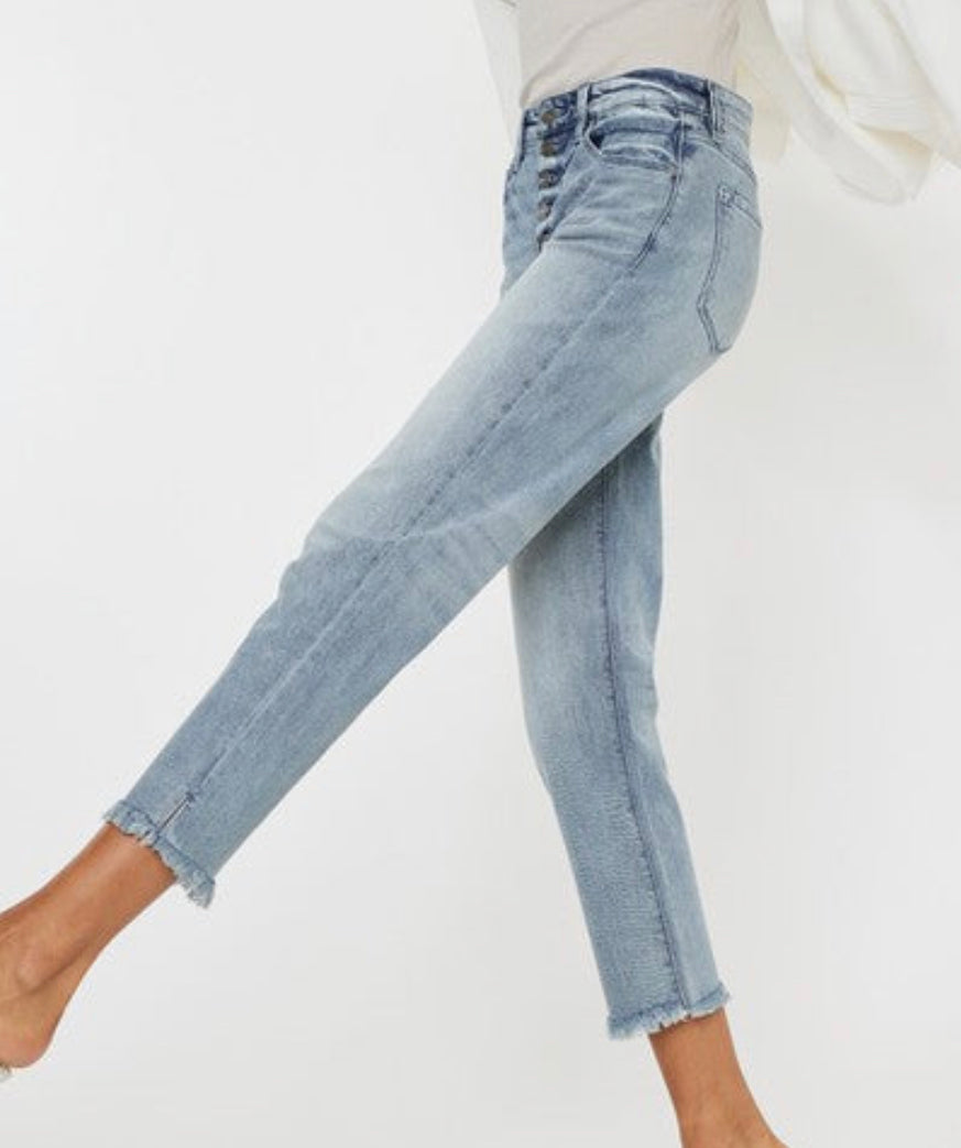 High Rise Straight Fit Jeans