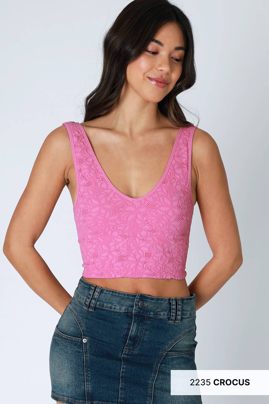 NS8309 -  Lace V Neck Tank Top