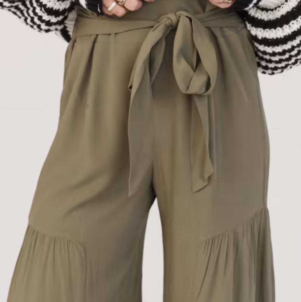 Tiered Wide Pants