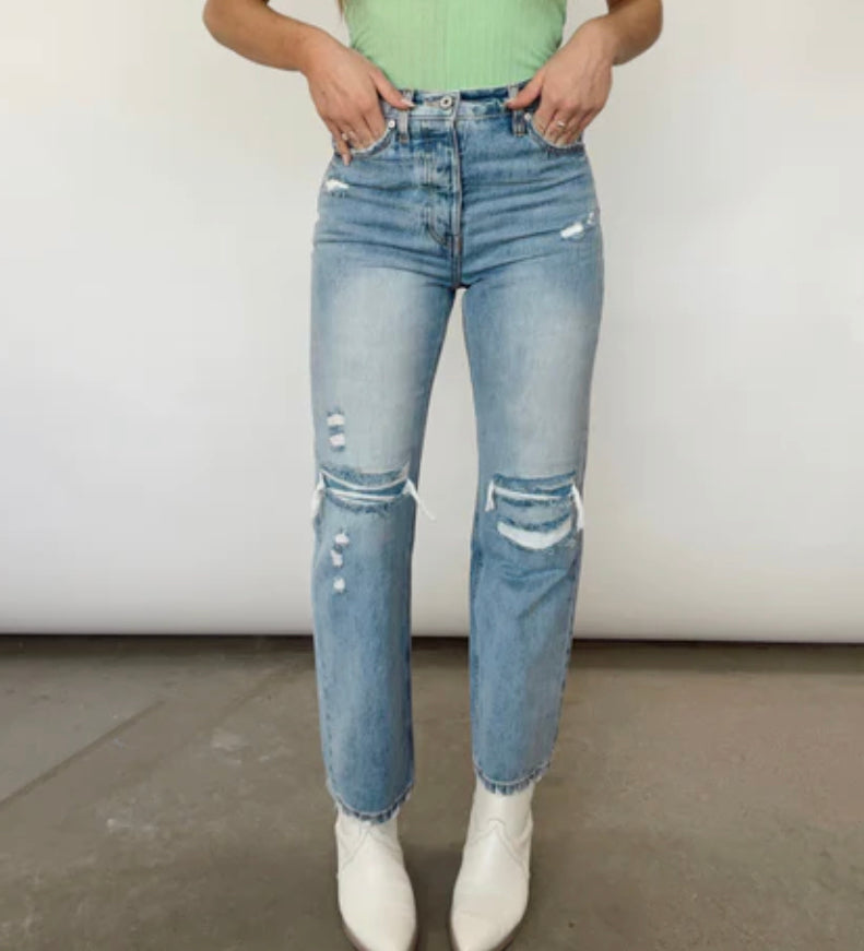 High Rise 90's Boyfriend Jeans