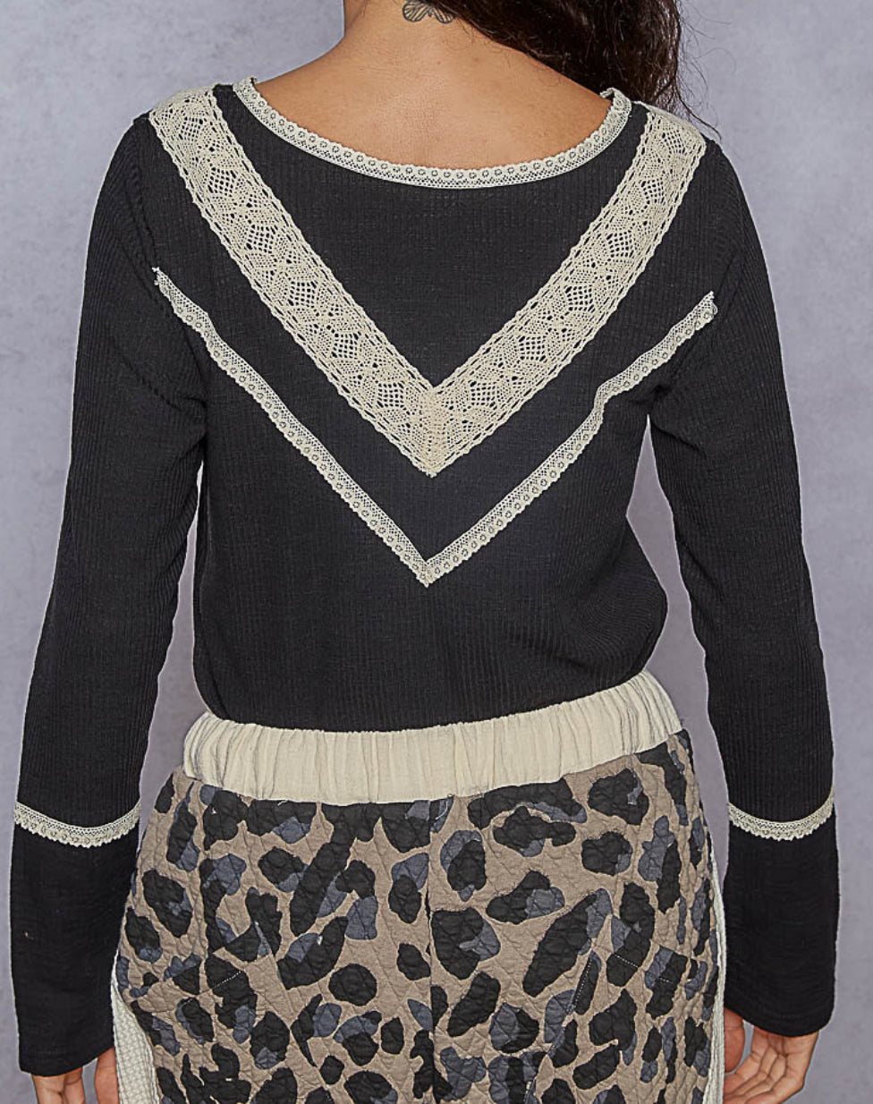 POL Crochet Contrast Henley