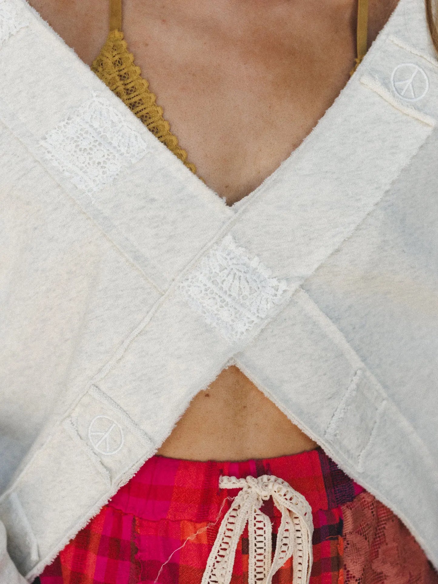 POL Patch Cross Cropped Sweatshirt