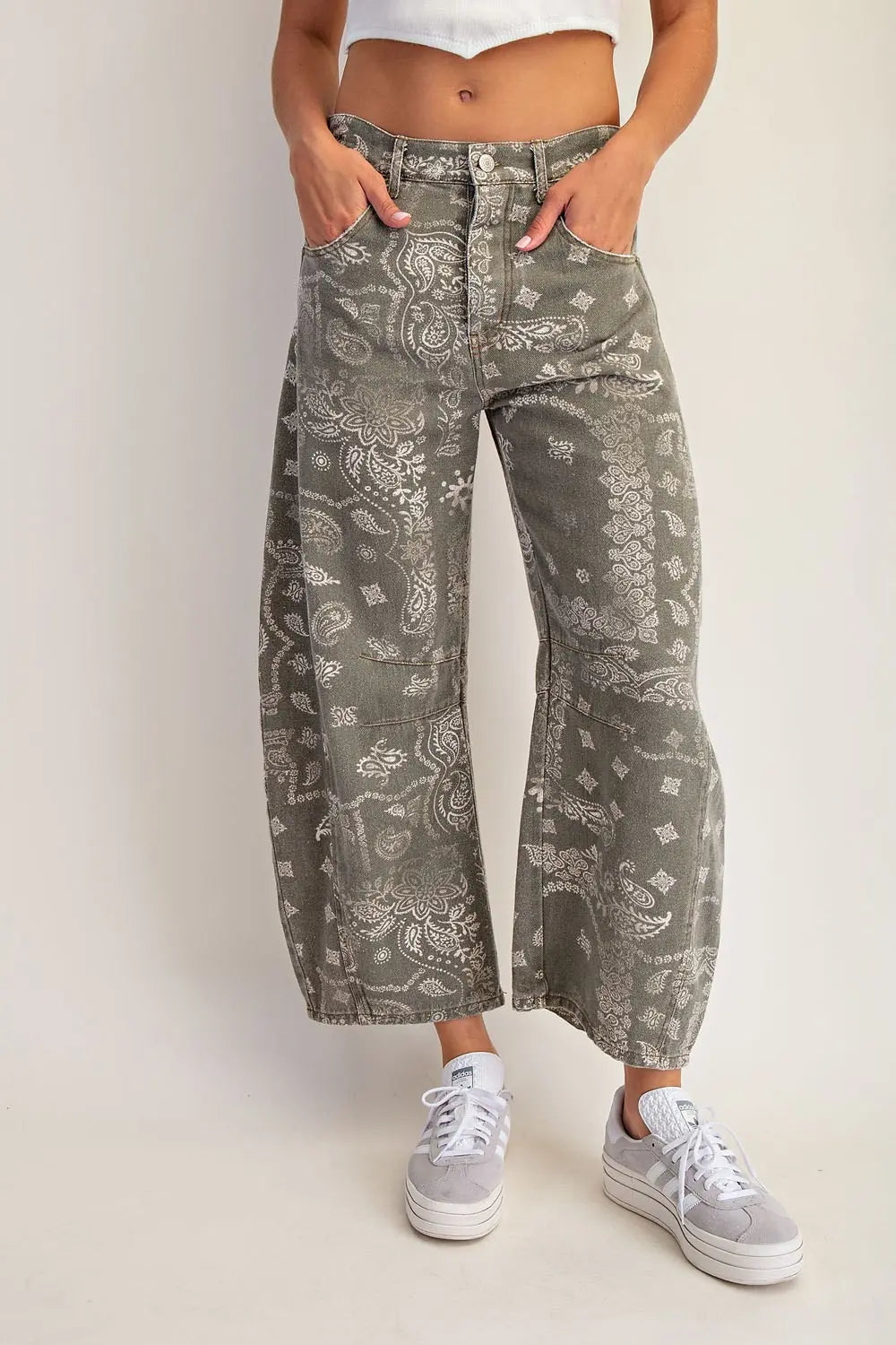 Eesome Bandana Barrel Jeans