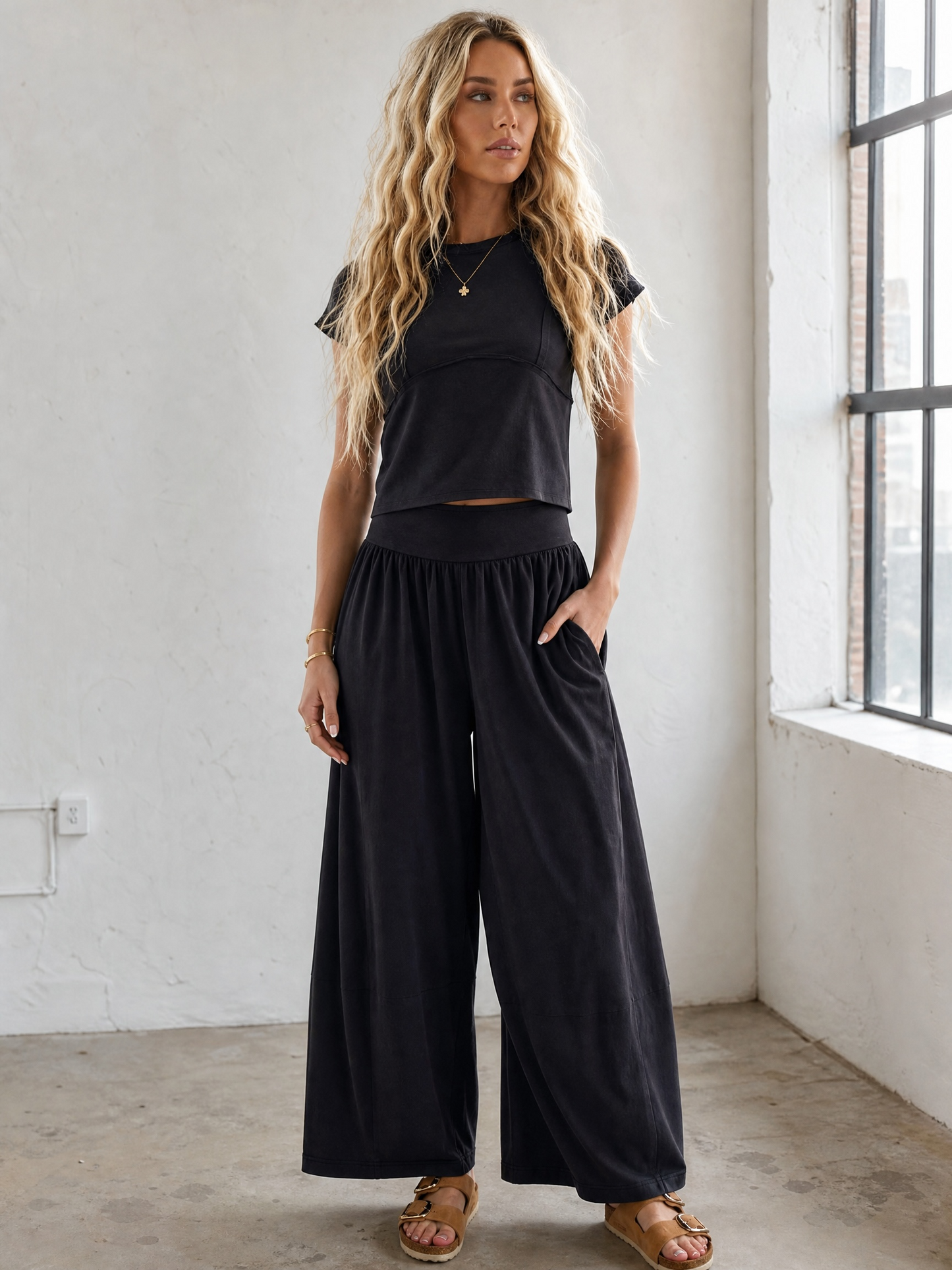 Eesome 2 Piece Set
