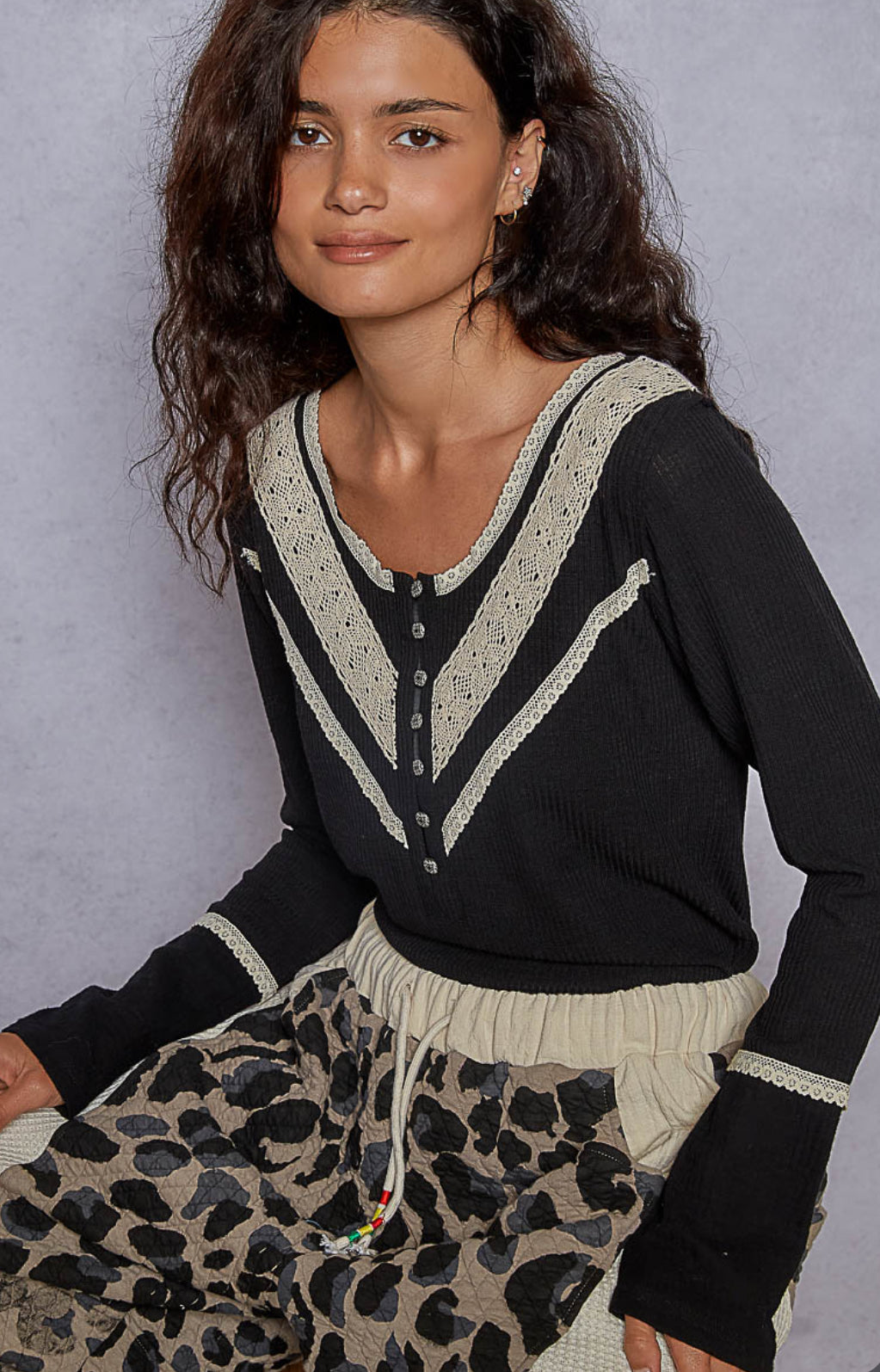 POL Crochet Contrast Henley