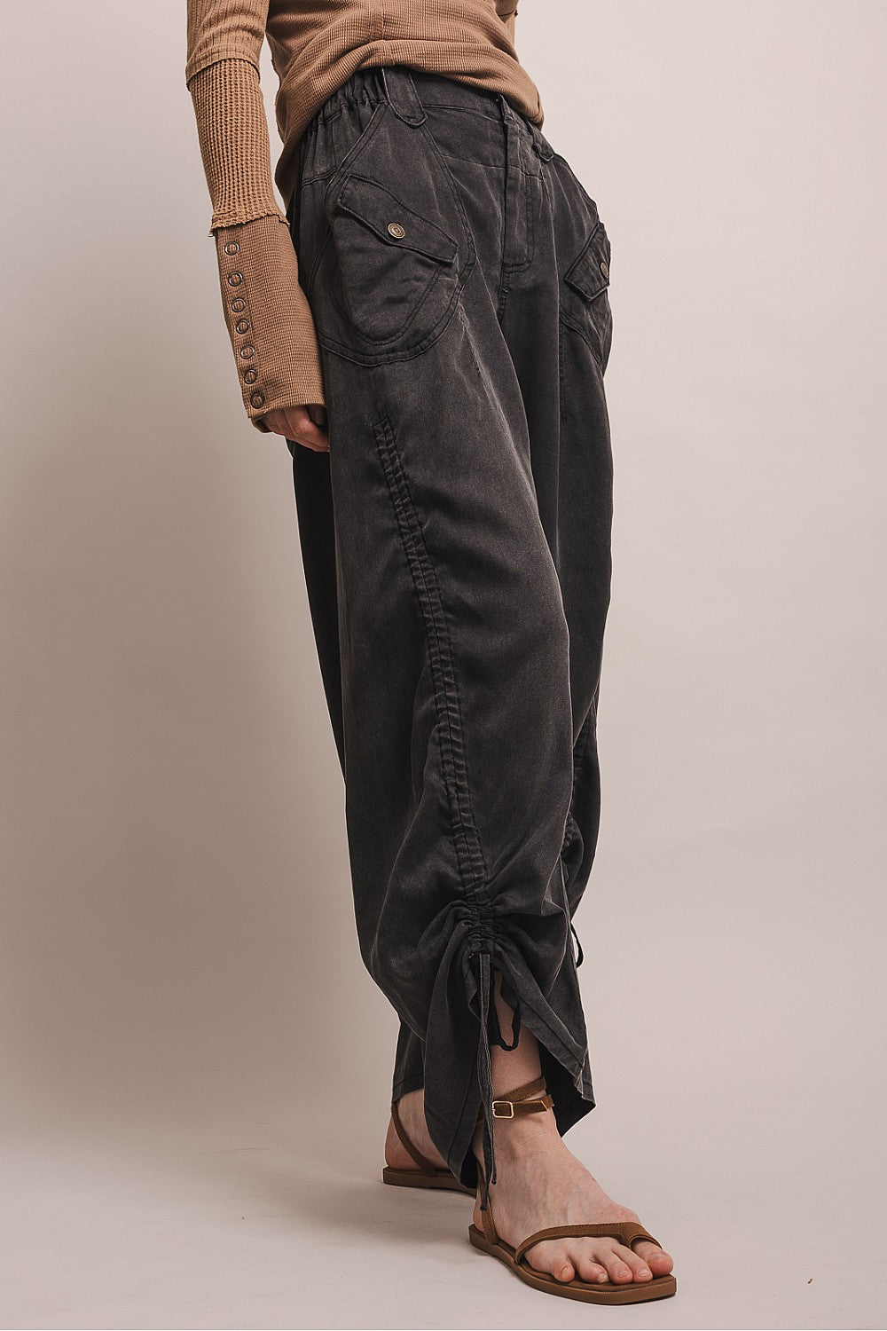 Bluevelvet Cinched Pants