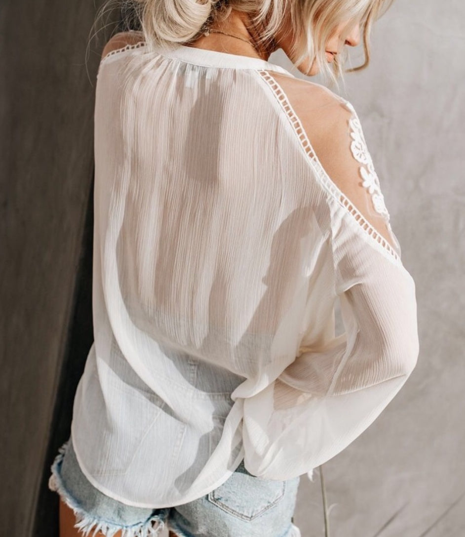 Lace Patchwork Long Sleeve Blouse