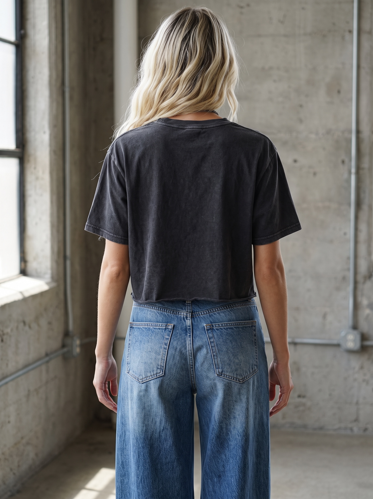 Rock & Roll Graphic Crop Tee